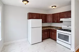 1635 W Morse Ave, Chicago, IL 60626 - Photo 4