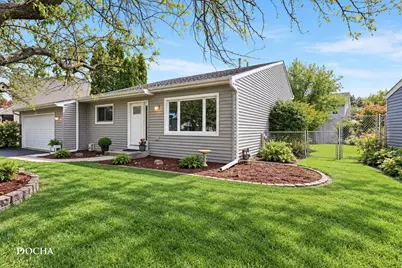 1132 Wishing Well Lane, Naperville, IL 60564 - Photo 2