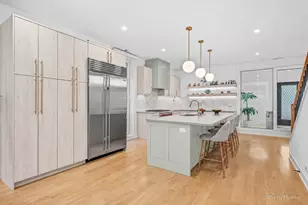 2640 N Bosworth Ave, Chicago, IL 60614 - Photo 10