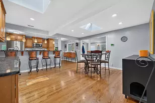 11258 S Oak Park Ave, Worth, IL 60482 - Photo 16