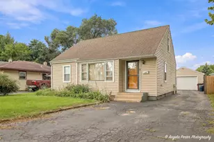 1124 Fulton Ave, Winthrop Harbor, IL 60096 - Photo 1