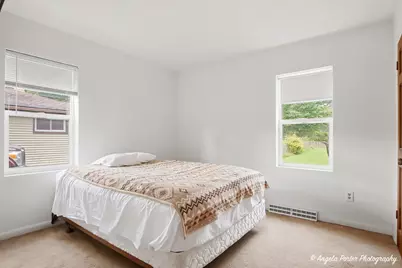 1124 Fulton Avenue, Winthrop Harbor, IL 60096 - Photo 20