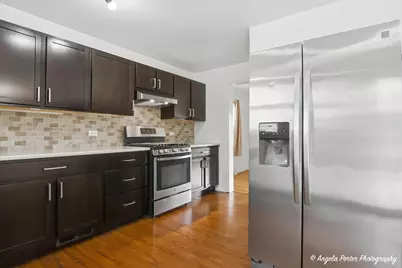 1124 Fulton Avenue, Winthrop Harbor, IL 60096 - Photo 4