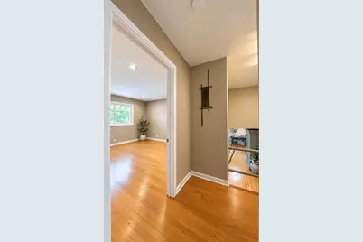 426 Amherst Avenue, Des Plaines, IL 60016 - Photo 38