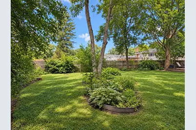 426 Amherst Avenue, Des Plaines, IL 60016 - Photo 52