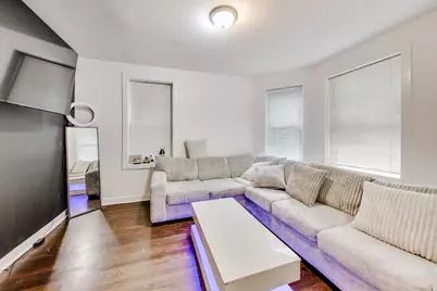 1431 N Springfield Avenue, Chicago, IL 60651 - Photo 2