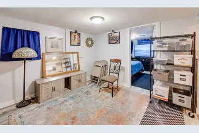 1431 N Springfield Avenue, Chicago, IL 60651 - Photo 12