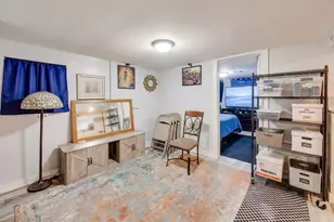1431 N Springfield Ave, Chicago, IL 60651 - Photo 12