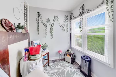1431 N Springfield Avenue, Chicago, IL 60651 - Photo 10