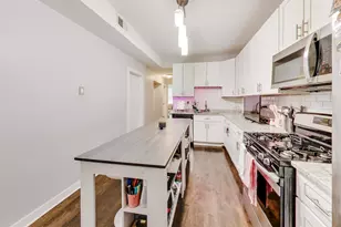 1431 N Springfield Ave, Chicago, IL 60651 - Photo 4