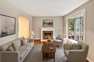 5320 S Oak Park Ave, Chicago, IL 60638 - Photo 4