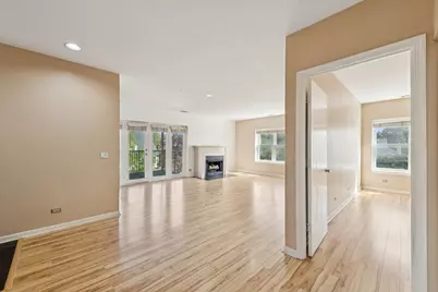 1319 Chicago Avenue #305, Evanston, IL 60201 - Photo 8
