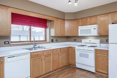 18100 Rita Road #1B, Tinley Park, IL 60477 - Photo 4