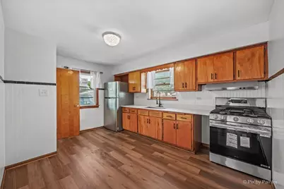 11308 S Avenue N, Chicago, IL 60617 - Photo 10