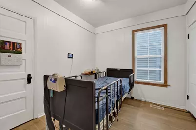 4829 W Hutchinson Street, Chicago, IL 60641 - Photo 12
