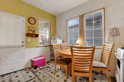 4829 W Hutchinson Street, Chicago, IL 60641 - Photo 8