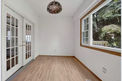 4829 W Hutchinson Street, Chicago, IL 60641 - Photo 2