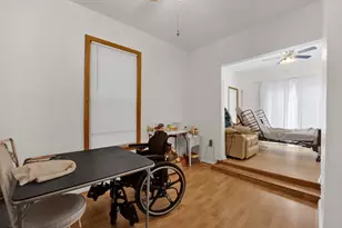 4829 W Hutchinson St, Chicago, IL 60641 - Photo 10