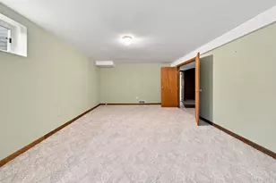 110 Naden Ct, Yorkville, IL 60560 - Photo 24