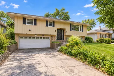 217 E Central Avenue, Lombard, IL 60148 - Photo 2