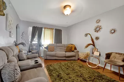 321 W 104th Street, Chicago, IL 60628 - Photo 2
