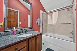 7707 N Valley Hill Rd, Woodstock, IL 60098 - Photo 16
