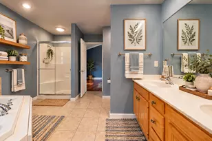 2702 Springhill Ln, Champaign, IL 61822 - Photo 12