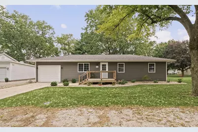 414 S Washington Street, Cerro Gordo, IL 61818 - Photo 2