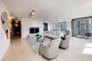 2 E Erie St, Chicago, IL 60611 - Photo 12