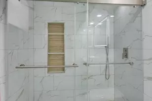 2 E Erie St, Chicago, IL 60611 - Photo 14