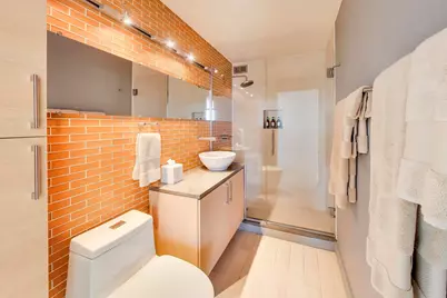2 E Erie Street #3005, Chicago, IL 60611 - Photo 16