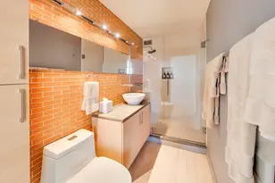 2 E Erie St, Chicago, IL 60611 - Photo 16