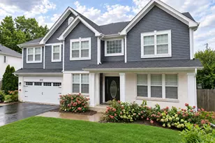 408 Pinehurst Ct, Gurnee, IL 60031 - Photo 1