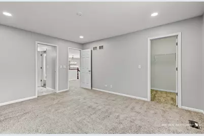 408 Pinehurst Court, Gurnee, IL 60031 - Photo 32