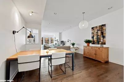353 W Chicago Avenue #4E, Chicago, IL 60654 - Photo 6