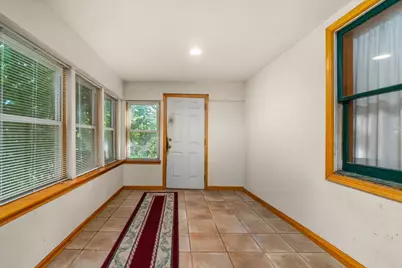 870 Simons Road, Oswego, IL 60543 - Photo 6