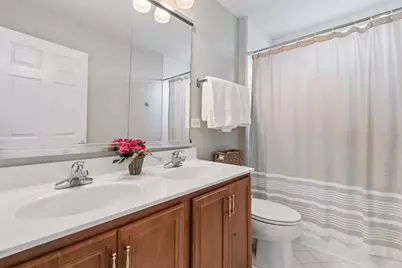 16 Eagle Ridge Drive, Hawthorn Woods, IL 60047 - Photo 36