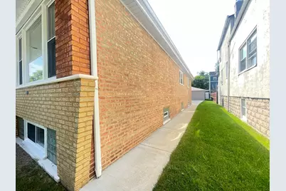 847 W 50th Street, Chicago, IL 60609 - Photo 4
