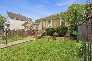 9340 S University Ave, Chicago, IL 60619 - Photo 2