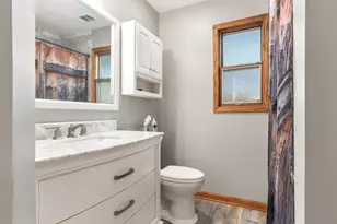 917 McCarthy Rd, Lemont, IL 60439 - Photo 14