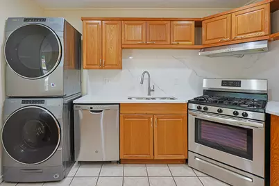 3 Walnut Street, Carpentersville, IL 60110 - Photo 10