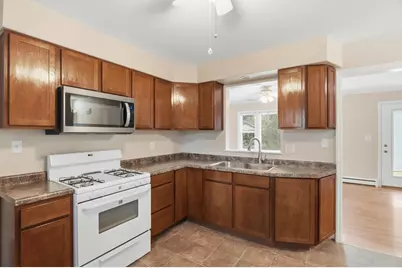 3008 Emily Lane, McHenry, IL 60051 - Photo 8