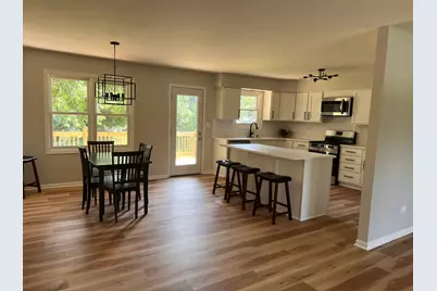 5312 W Lake Shore Drive W, Oakwood Hills, IL 60013 - Photo 2