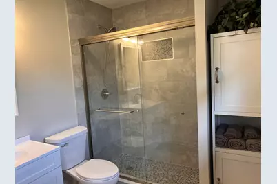 5312 W Lake Shore Drive W, Oakwood Hills, IL 60013 - Photo 10