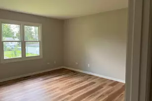 5312 W Lake Shore Dr W, Oakwood Hills, IL 60013 - Photo 8