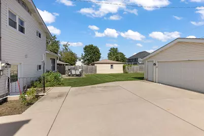 639 N Indiana Street, Elmhurst, IL 60126 - Photo 22