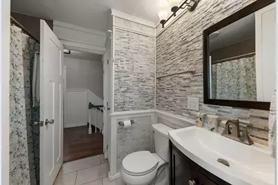 639 N Indiana Street, Elmhurst, IL 60126 - Photo 16
