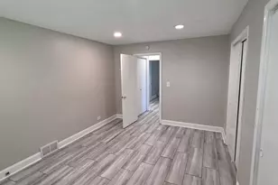 10301 Minnick Ave, Oak Lawn, IL 60453 - Photo 18