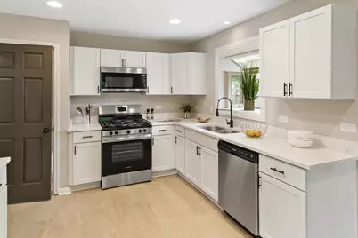 6833 W 127th Street, Palos Heights, IL 60463 - Photo 10