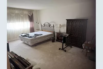2856 W Touhy Avenue #H, Chicago, IL 60645 - Photo 10